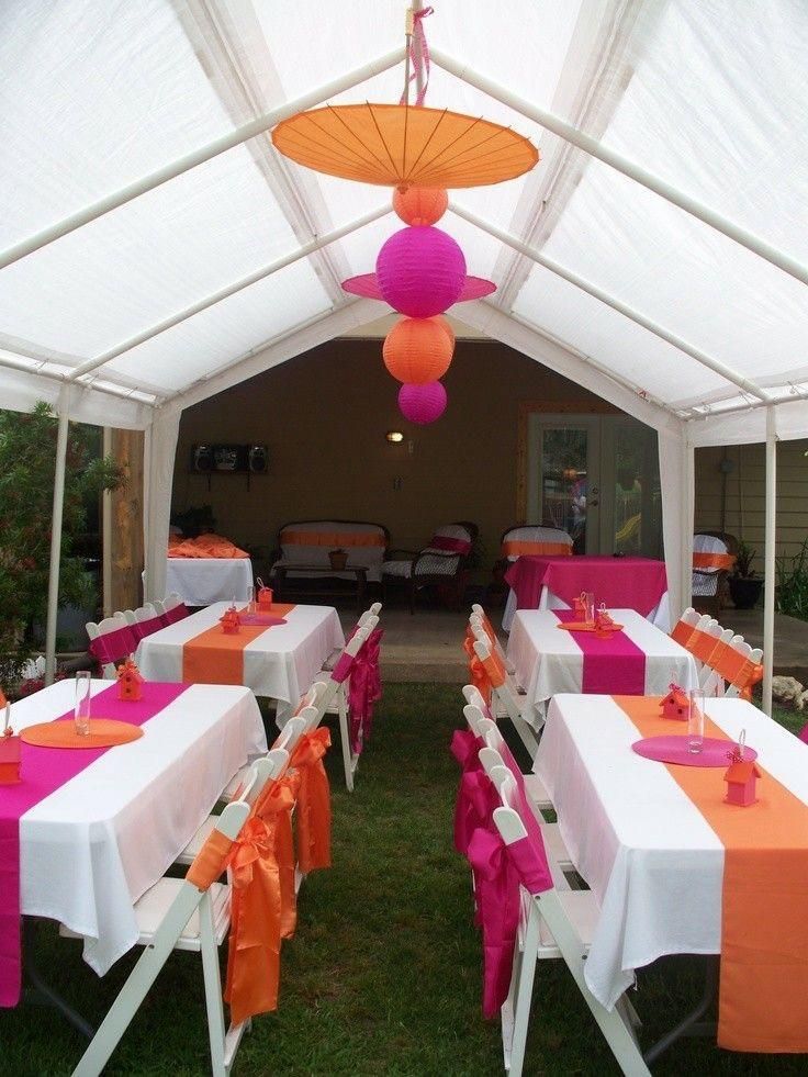 Carpa con montaje en rosa y naranja
